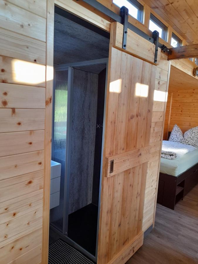 Eisenbahnromantik Im Urlaub Heinsdorfergrund Bagian luar foto