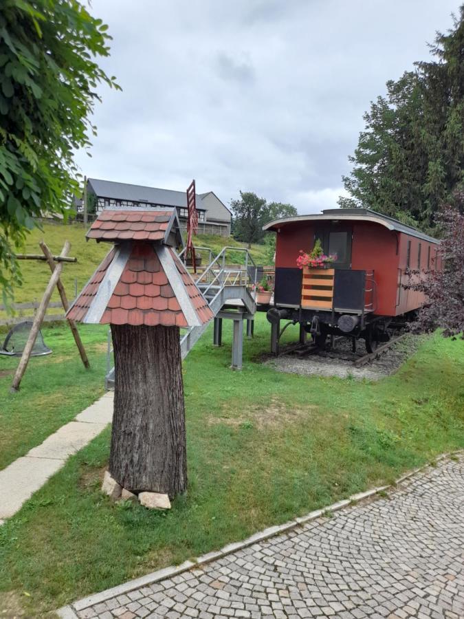 Eisenbahnromantik Im Urlaub Heinsdorfergrund Bagian luar foto